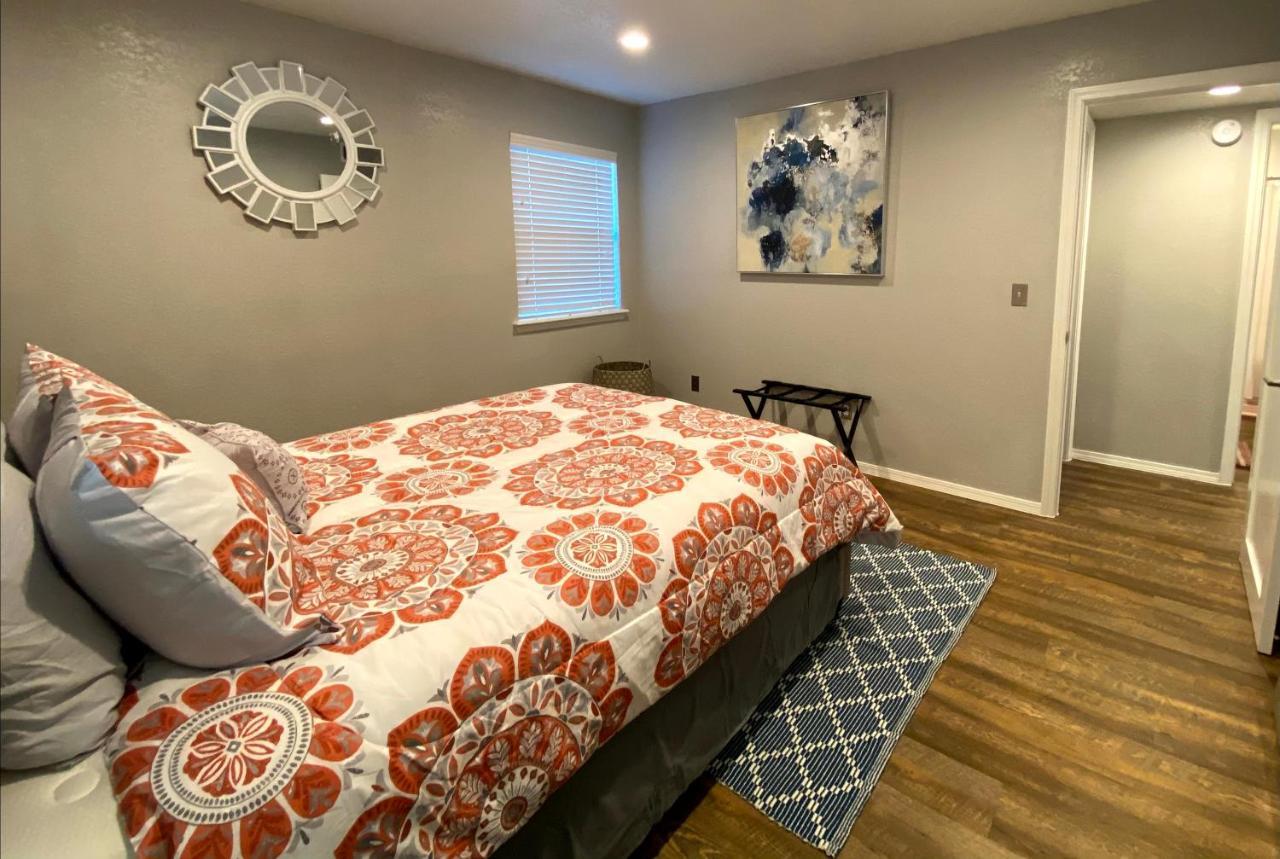 Evie'S Campus-Close 2 Bedroom Luxury Oklahoma City Eksteriør bilde