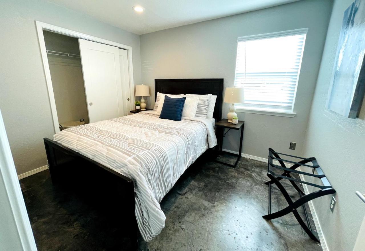 Evie'S Campus-Close 2 Bedroom Luxury Oklahoma City Eksteriør bilde